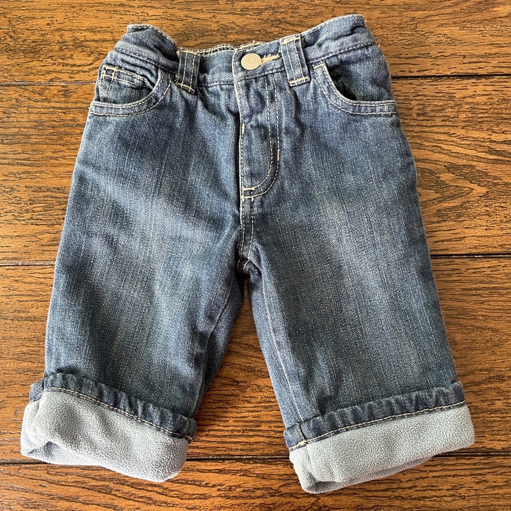 EUC Old Navy Fleece lined jeans